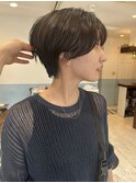 黒髪ハンサムショート
