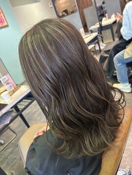 ステレオ ヘアデザイン 安城店(STEREO HAIR DESIGN) レディースハイライト(11月)