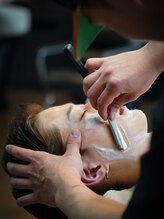 タフ バーバーショップ 大濠店(TOUGH BARBER SHOP)