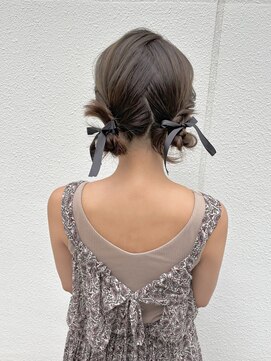 シュリット(schritt) ツインお団子ヘア黒リボン渋谷ヘアセットmutsuki