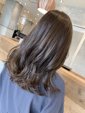 ツリーズ(Trees) シルバーアッシュ