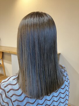 リポゾ(Riposo.) オリーブアッシュ