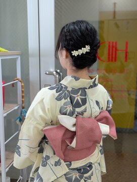 ヒデ美容室 ふんわりまとめ髪アレンジ