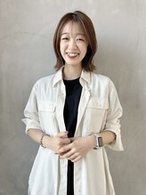 《YOCO》抜け感のある透明感カラーや、小顔になれる似合わせ大人レイヤーカットはお任せください！