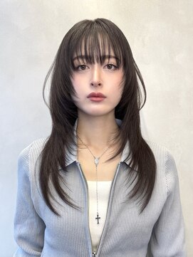 グロー オオミヤ アネックス 大宮(GLROW OMIYA ANNEX) ハイレイヤーハッシュカットグレージュカラー