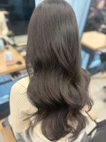 アリュウル 表参道 青山(Allure)&nbsp;ブリーチなし／オリーブグレー／グレージュ◎矢口