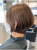 横浜西口白髪染めミディアムボブベージュアッシュブラウンカラー