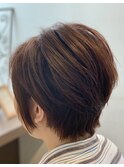ショートボブ