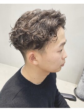 テトヘアー(teto hair) メンズカット パーマ 黒髪 アッシュ 前下がり