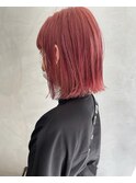 ピンクカラーの切りっぱなしボブ(お客様スタイル)
