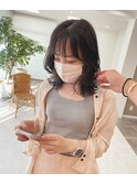 顔周りレイヤーが可愛い 韓国風 インナーカラー ミディ