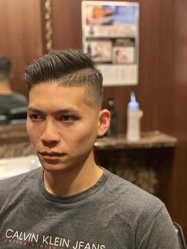 ヒロギンザ 田町店(HIRO GINZA) フェードスタイル/サイドパート/震災刈り