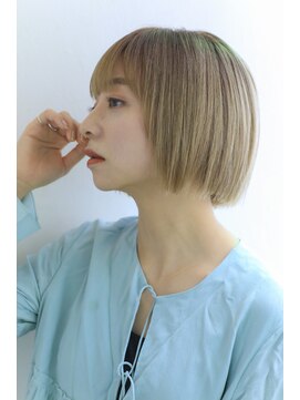 イグレックビス(igrek bis) ストレートボブ