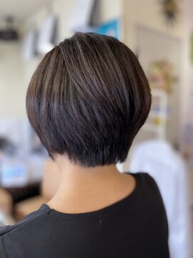 ビューティーサロン カワチ 中庄駅前店(Beauty Salon KAWACHI) ショートボブ