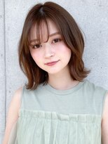 グレージュカラー斜めバングデザインカラーシルキーベージュ