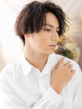 カバーヘア ブリス 大宮西口(COVER HAIR bliss) センターパート黒髪アッシュツイストパーマc3大宮20代30代40代