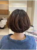 襟足スッキリなグラボブ