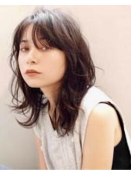 アトレ 南堀江店(attrait) 大人可愛いゆるふわレイヤー/小顔レイヤー　堀江