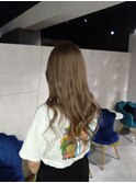 ハイトーンロングヘア