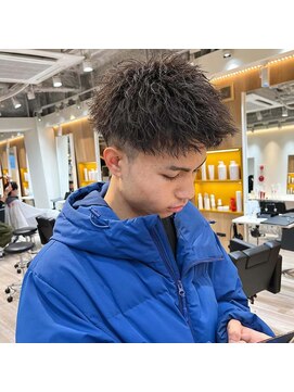 ルースト 渋谷店(ROOST) [夏にやりたいパーマ]ジェットモヒカン×ツイスパ