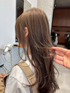 ヴォロ 佐賀(VoLo) ベージュカラー/アッシュカラー