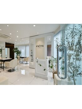 居心地の良いお洒落な空間でトレンド×似合わせstyleを叶えます♪髪質、ヘアスタイルのお悩みを解決します!