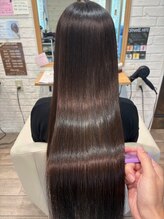 ルアナ(Luana) ツヤツヤでうねり解消!美髪矯正☆