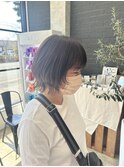 短めの軽やかレイヤースタイル