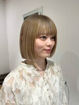 オーダイム(ou' dime)&nbsp;ケアブリーチホワイティーベージュボブヘア