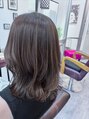 アピューズ ヘアー 梅田(Apiuz Hair)&nbsp;大人なカジュアルスタイル。ヘアカラーはモノトーンでクールに。