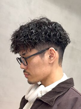 フィフス 渋谷(fifth) 渋谷スペインカールメンズカットフリンジカットスキンフェード