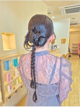 リノ(Lino) ヘアアレンジ