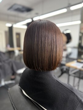 エミタス 柳通り(Emitas.) ボブ