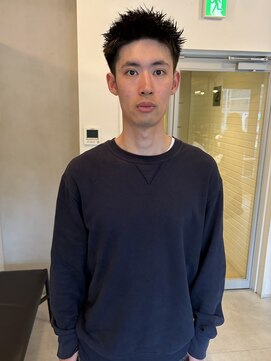 アンフェインド02(UNFEIGNED 02) スパイキーショート/波巻きツイストスパイラル/伏見