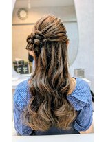 ヘアーアンドメイク コレット(hair＆make Colette)&nbsp;ハーフサイドシニオン