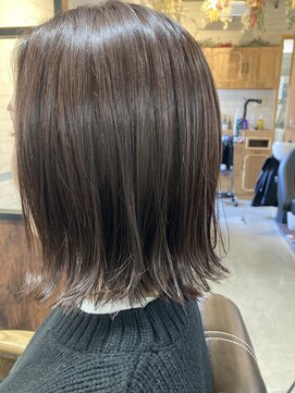 ロミータ by P.C.H(Lomita) ラベンダーアッシュ