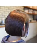 ライン感あるシンプルボブ