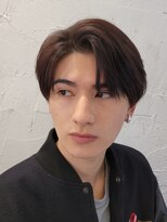 フィフス 原宿(fifth)&nbsp;ナチュラルセンターパートニュアンスパーマ刈り上げツーブロック