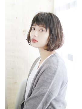 セントラル プラスエヌ(CENTRAL+n) 20代30代40代　コクがあってキレもいい暗色ボブ【草津】