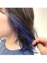 イーチ ディー ヘアーアンドトータルビューティー(each dee hair&total beauty) インナーカラー×ブルー