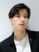 ディスイズバーバーサード(THIS IS BARBER 3rd)&nbsp;束感パーマ ニュアンスヘア センターパート メンズヘア バーバー