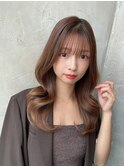 小顔似合わせカットフェミニンロングレイヤーラテカラー