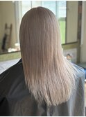 ハイトーンカラー　ミルキーベージュ