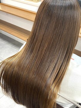 ランプ(Lamp) くびレイヤーグレーベージュニュアンスカラー白髪染め白髪ぼかし