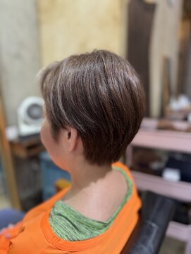 美容室カードル 新小岩店(Cadre) ショート/白髪を活かしたカラー