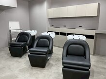 ゴールド 京都 三条(GOALD)の雰囲気（店内［京都/メンズ/メンズパーマ/眉毛/メンズカット/men's］）