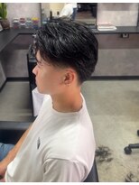 セカンド(2ND)&nbsp;テーパーフェード×フェザーショート