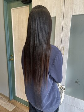 ファン(FAN) うるサラ ロングヘア