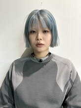 イキ(ikiii) 【mai 】水色 カット/ダブルカラー