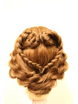 ヘアサロン ササヨシ(hair salon SASAYOSHI)&nbsp;ハートアクセント編み込みヘアアレンジ